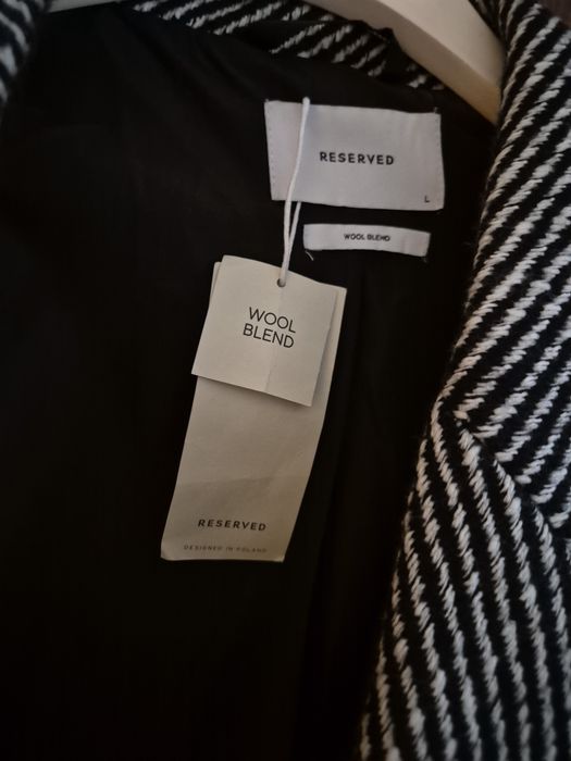 Płaszcz  nowy z metką rozmiar L jest boski