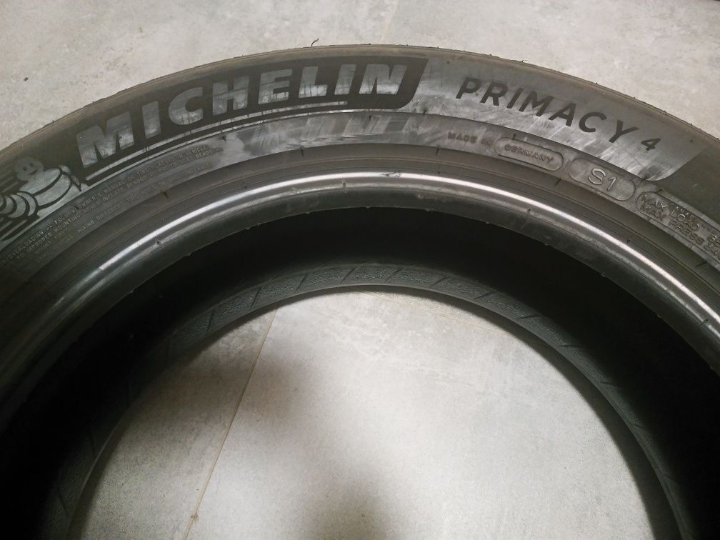 Michelin Primacy 4 225 55 r18