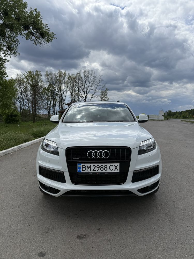 Audi Q7 4.2 tdi s-line в ідеальному стані.