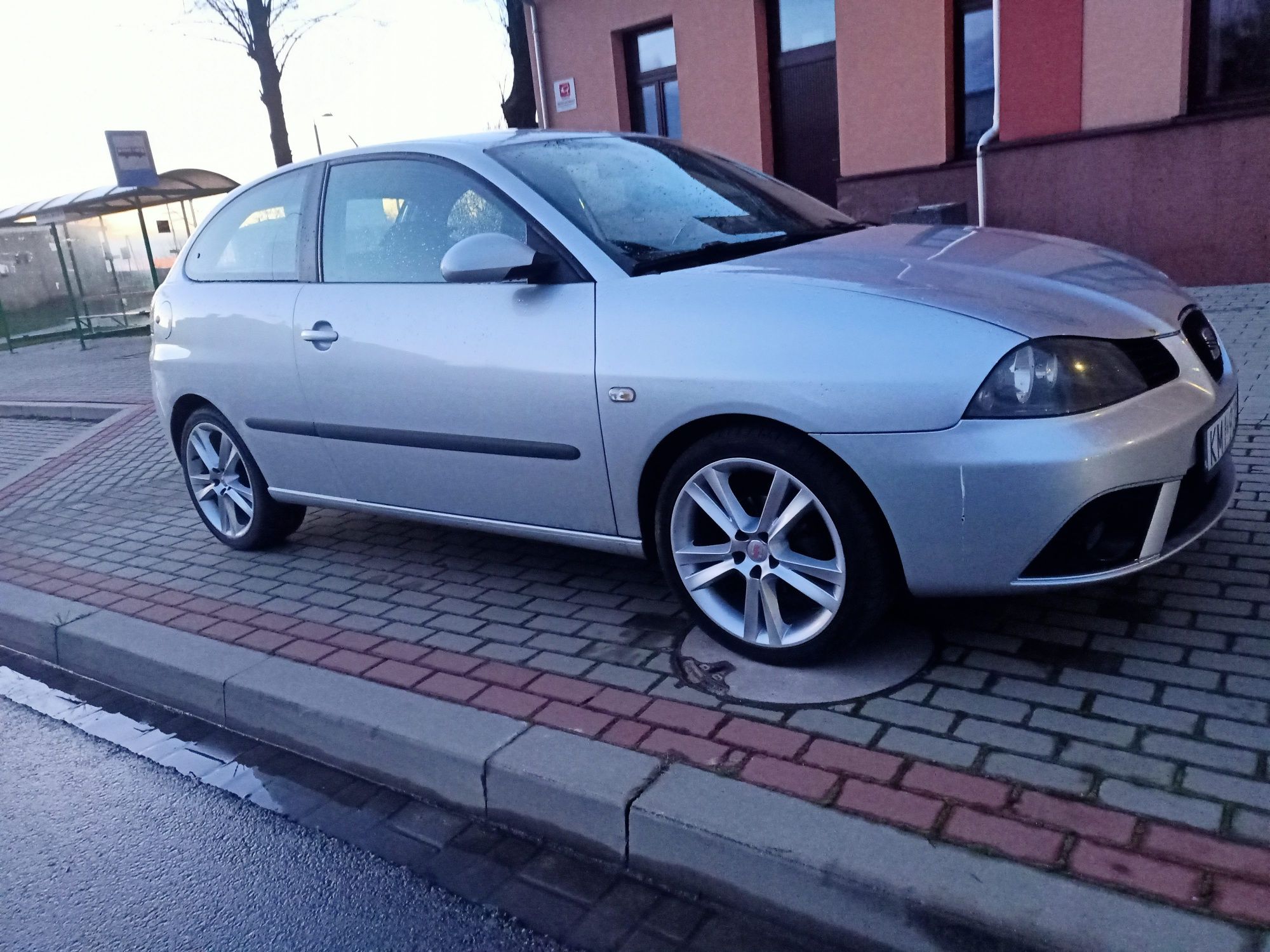 SEAT IBIZA III 2007 -  1.4 16V SPORT