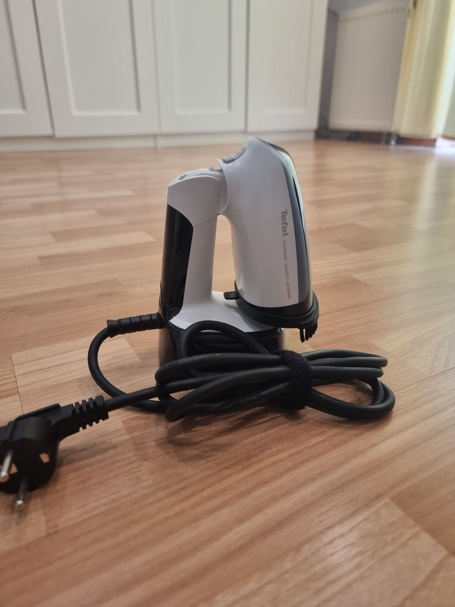 Parownica Tefal podróżna