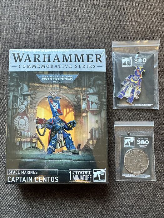 WH40 Kapitan Centos + Przypinka + Moneta Warhammer 40000 Ultramarines