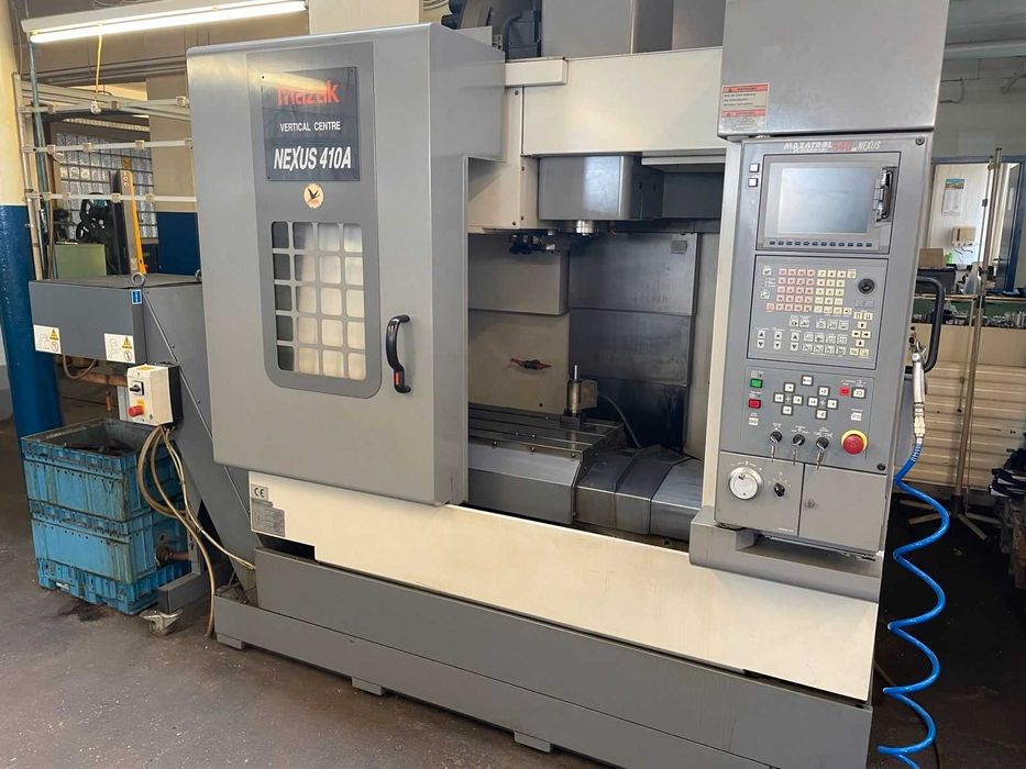 Фрезерний ЧПУ обробний центр MAZAK VCN 410A, в наявності.