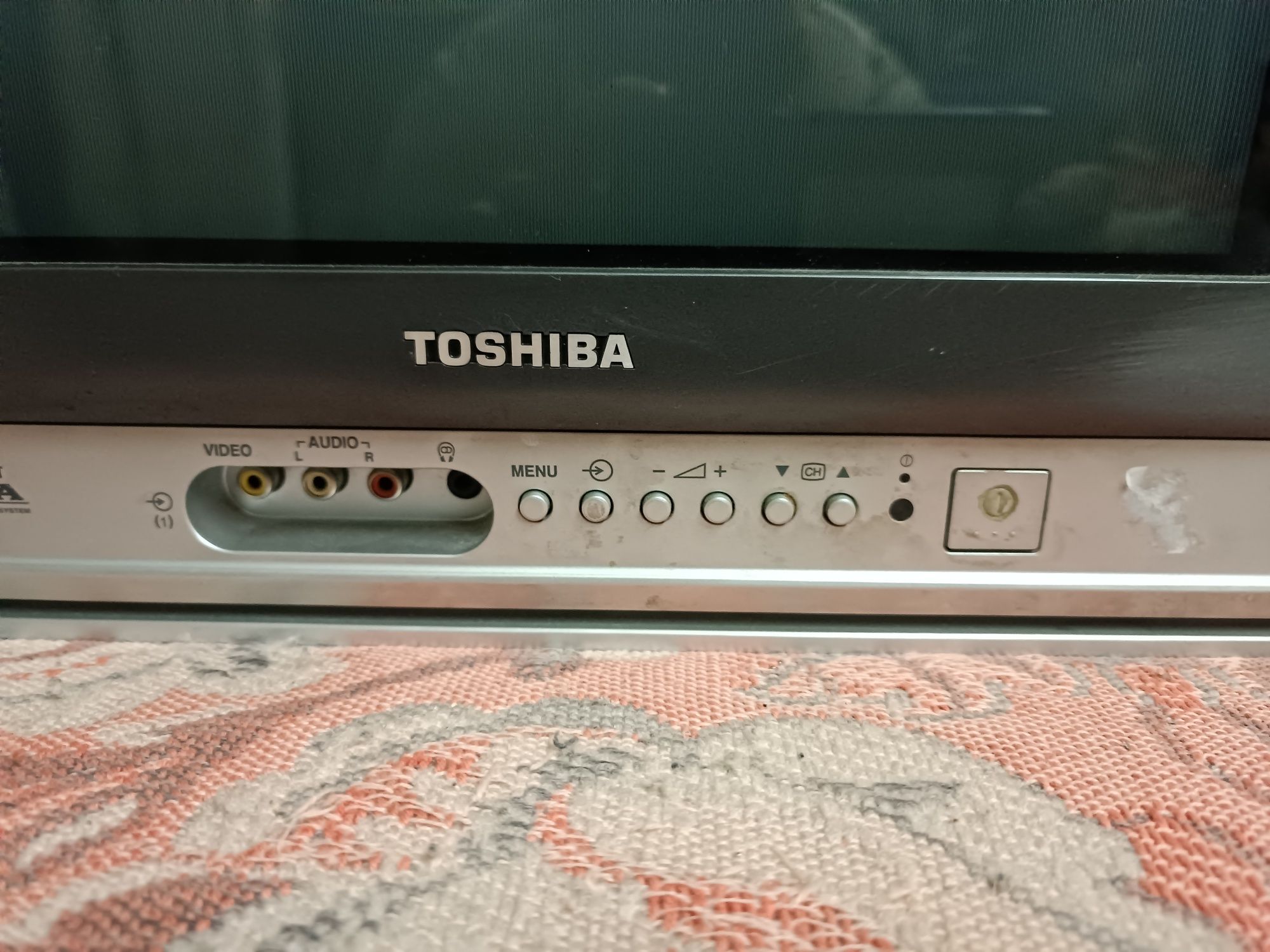 Телевізор TOSHIBA