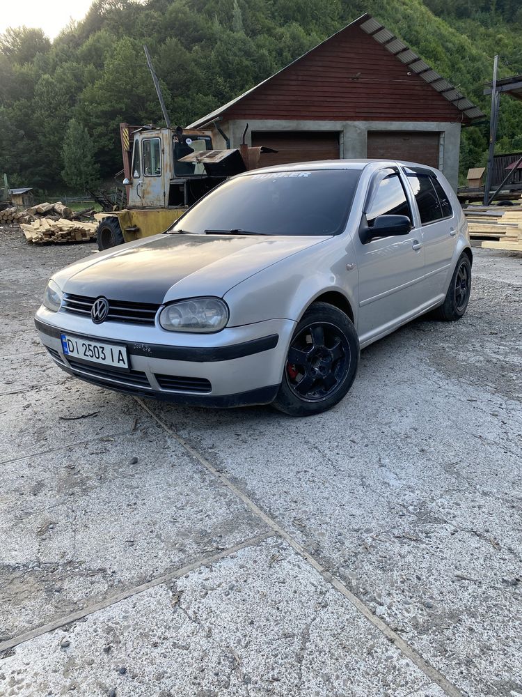 Гольф 4 1.9 tdi.