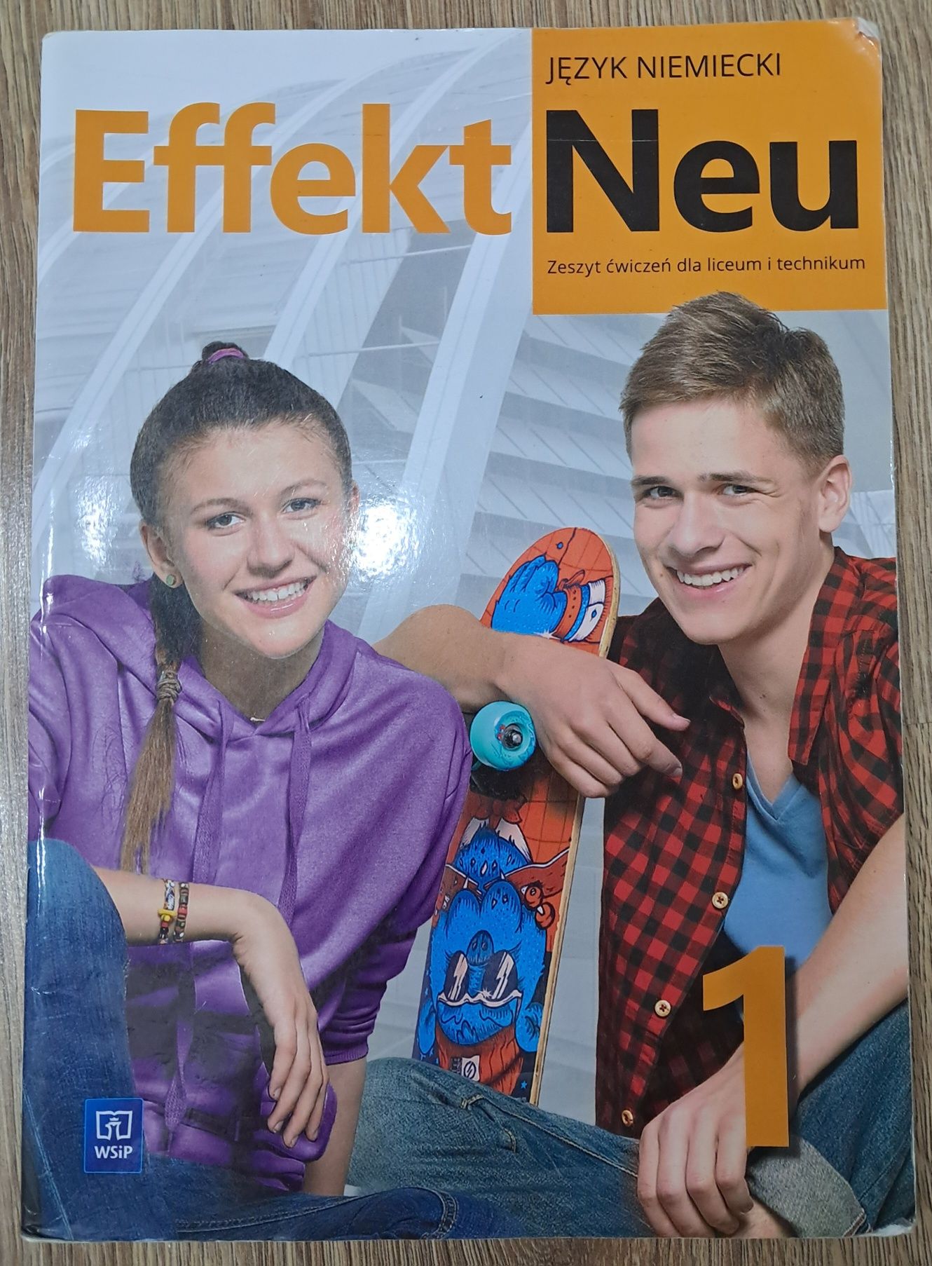 Sprzedam zeszyt ćwiczeń effekt neu 1