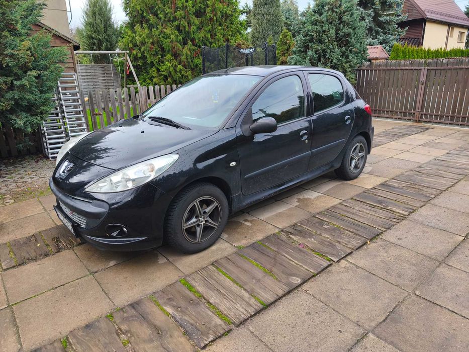 Peugeot 206+ Plus 5drzwi 1.4i 115tys/km Klima do jazdy niski przebieg