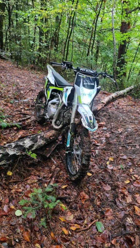 Sprzedma crossa marki Pit gang 125 enduro