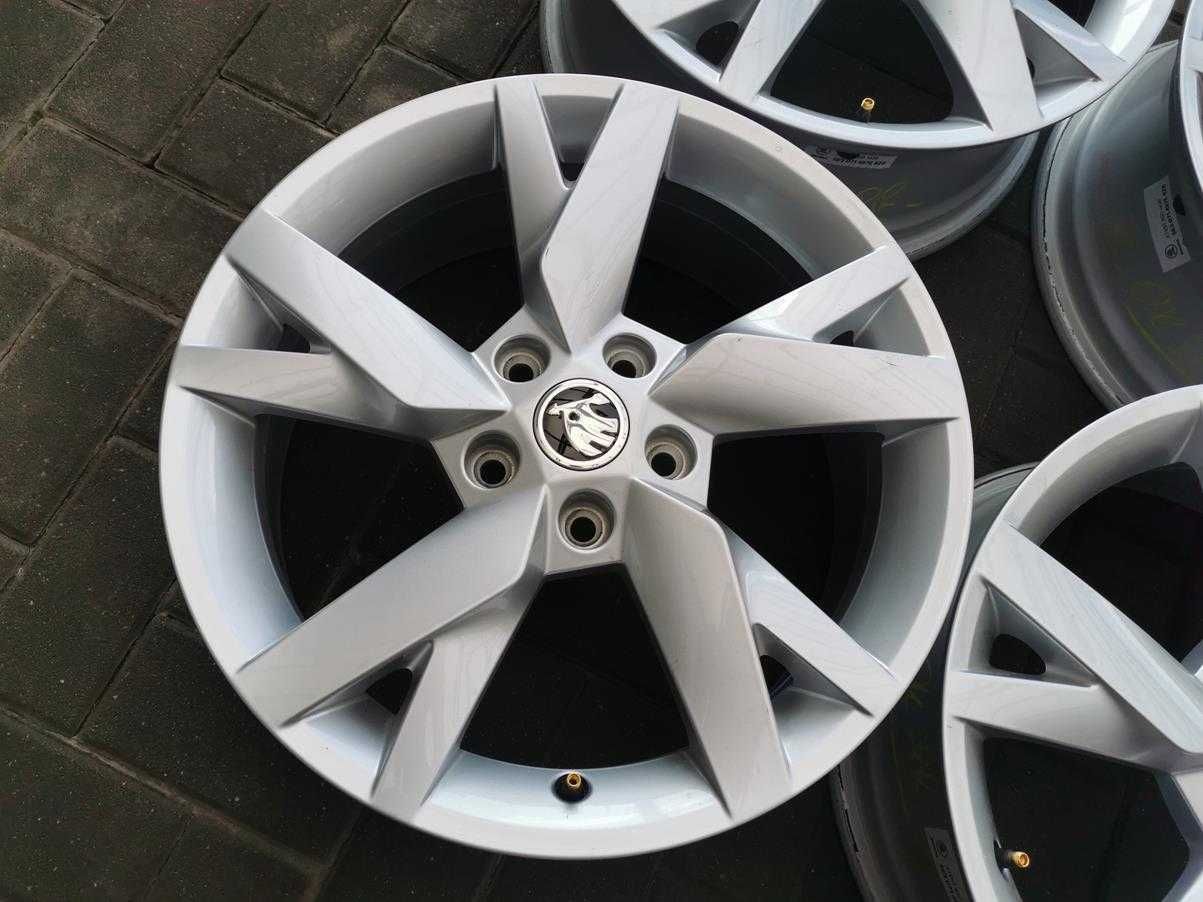 5x112 Alufelgi R17 SKODA Octavia IV Superb II Yeti Passat B7 ET46 6.5j