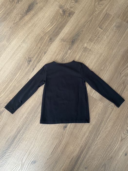 Стильний лонгслів з аплікацією з блискіток Lindex стан НОВОГО