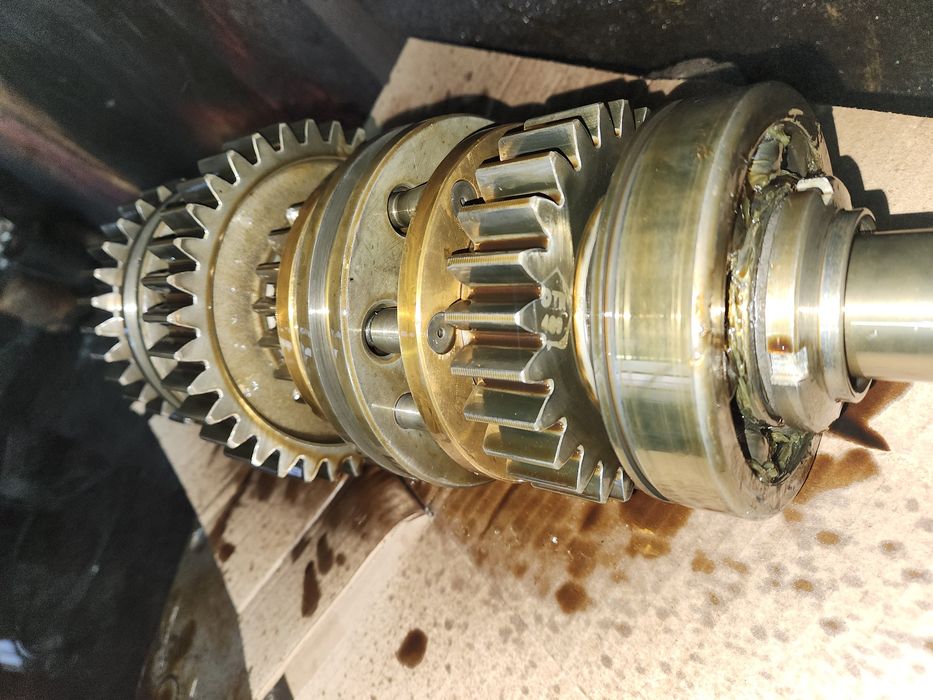 Вал первічний сінхрон шестерні мтз 1025 1221 1523