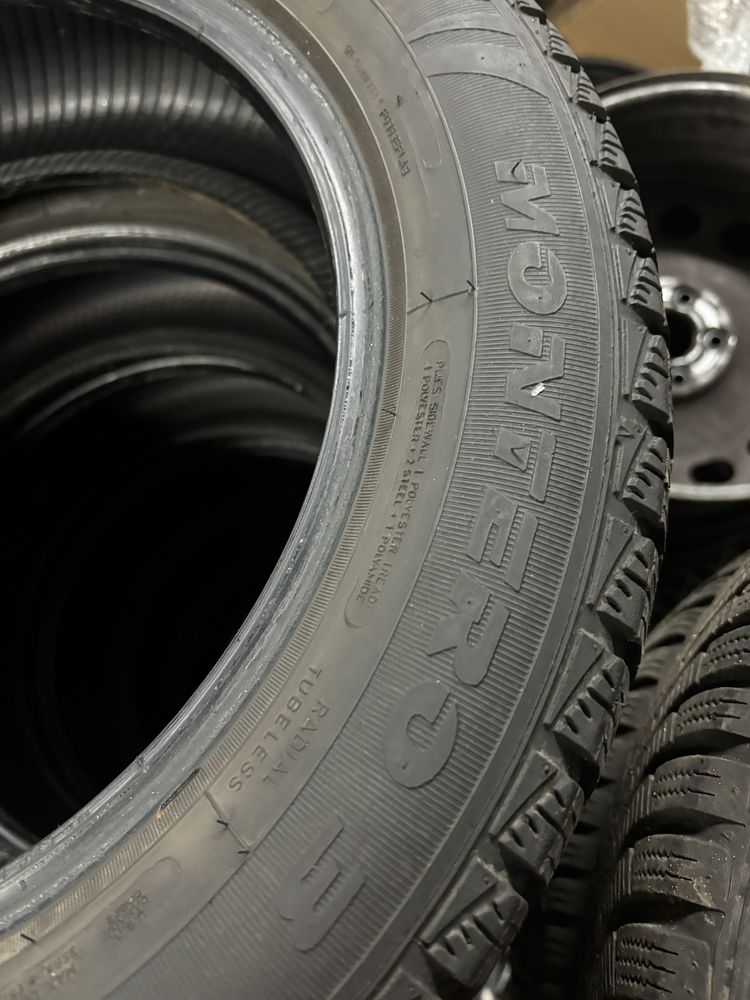 Para opon zimowych 185/60 R15 Fulda