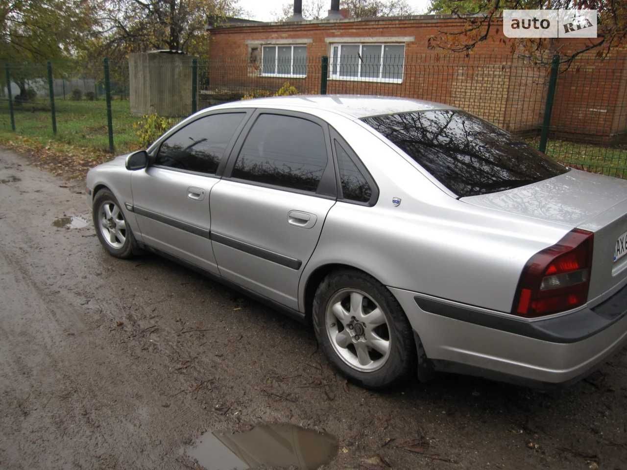 Продам свою Volvo S80 1998 р в