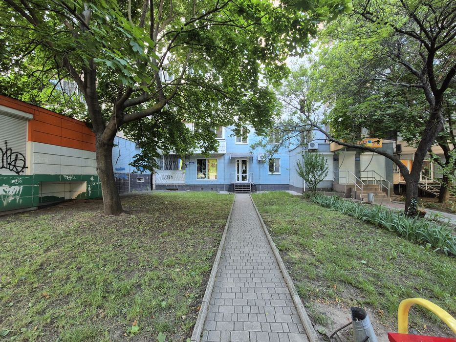 Аренда магазина на Королева