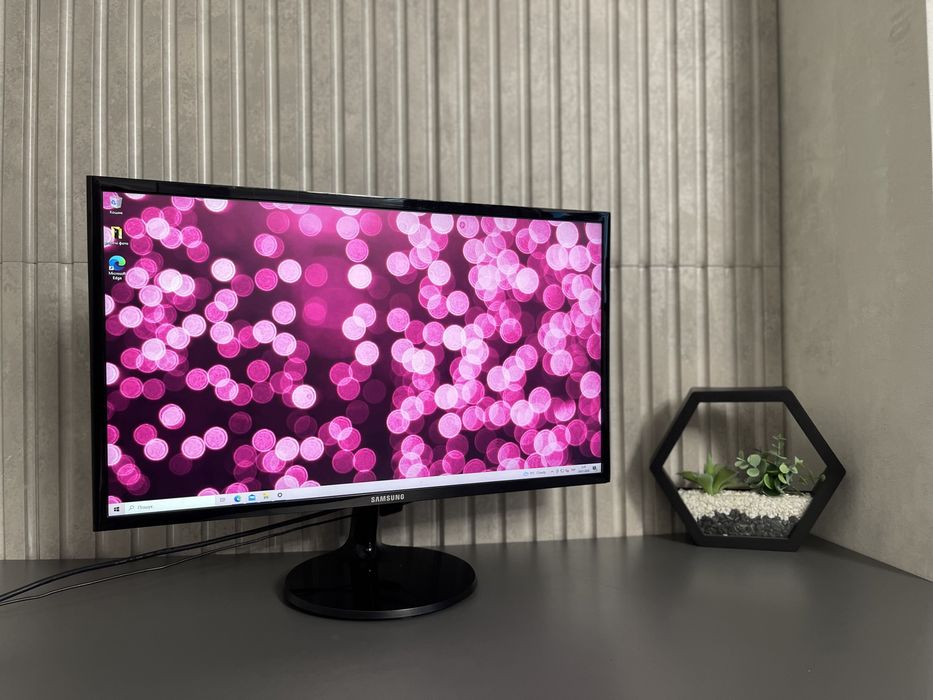 Стильний Монітор Samsung 24F350F HDMI full hd