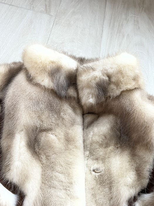 Норковая короткая шуба с вставками из замша