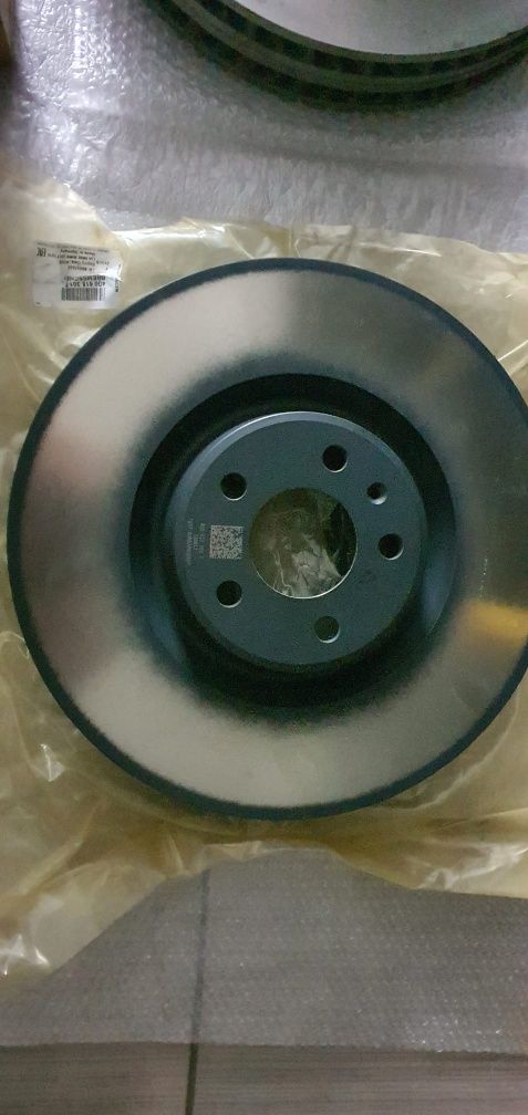 Tarcze przód Audi OE A6 C7 A7 4G A6 Allroad A8 D4 3.0 TDI 356 x 34mm