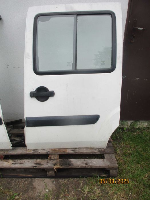 Fiat Doblo I 05R  drzwi przesuwne L / P