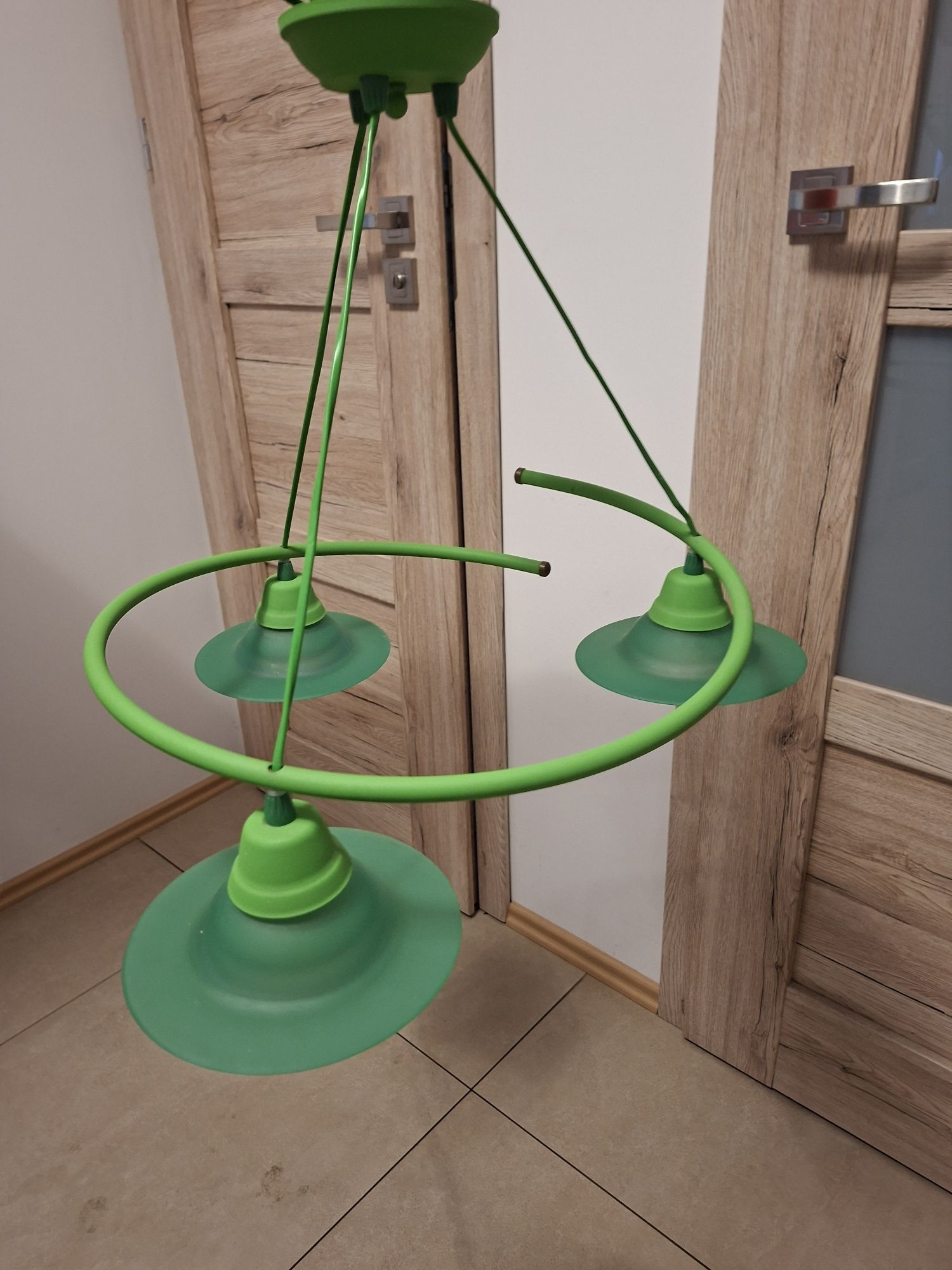 Lampa sufitowa zielona