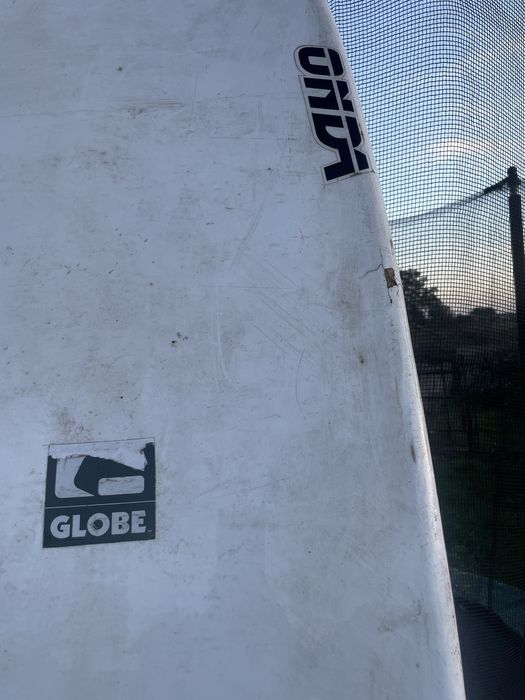 Prancha Longboard 9’0 Danificada