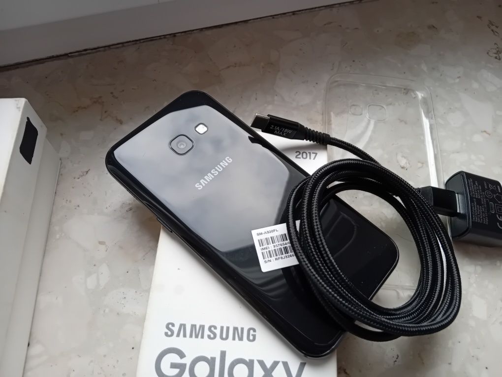Samsung Galaxy A3 2017 SM-A320FL