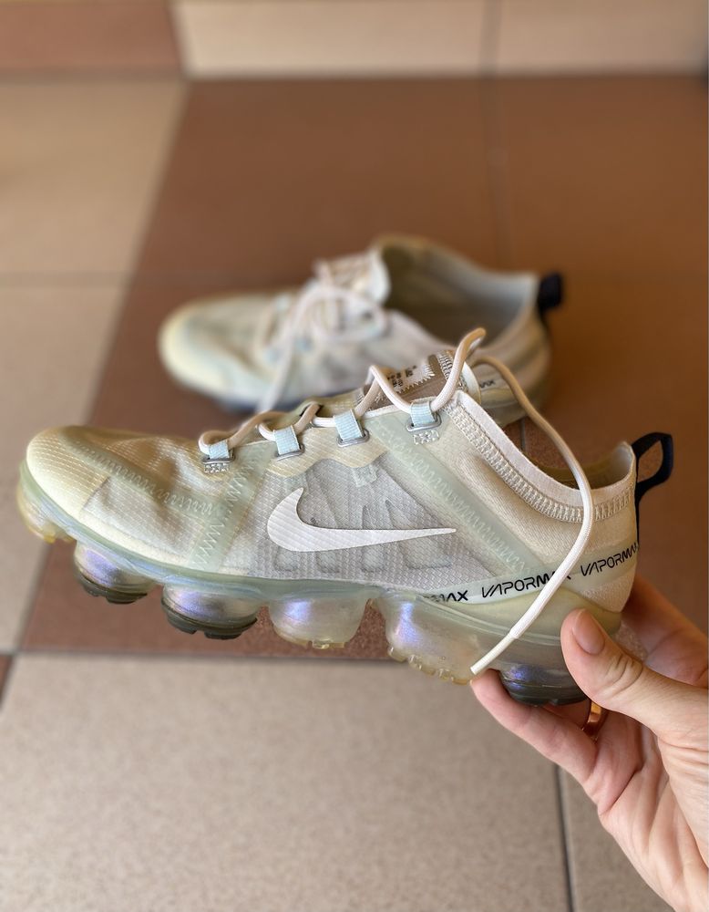 Оригінальні кросівки жіночі Air Vapormax 2019 AR6632 403 Голубі
