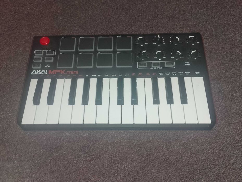 Akai MPK mini play