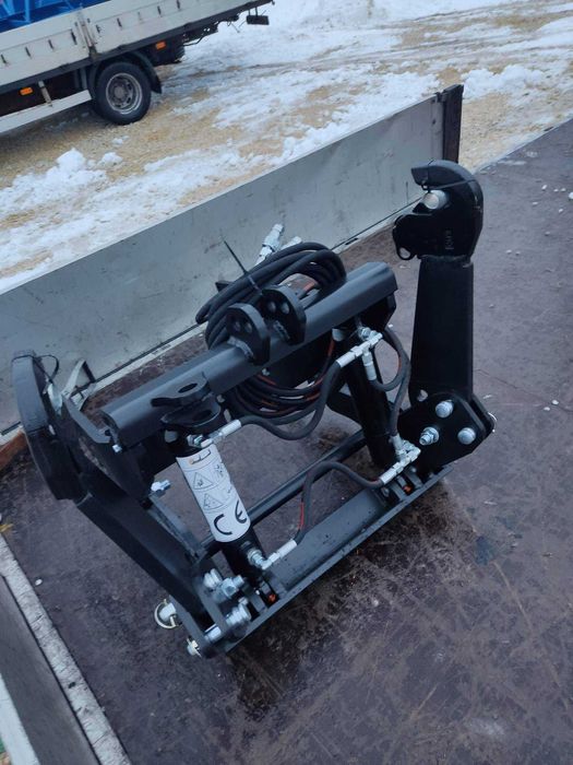 Tuz ciagnika 2/3T Ursus Zetor JD NH Case Class Renault Kubota Fendt