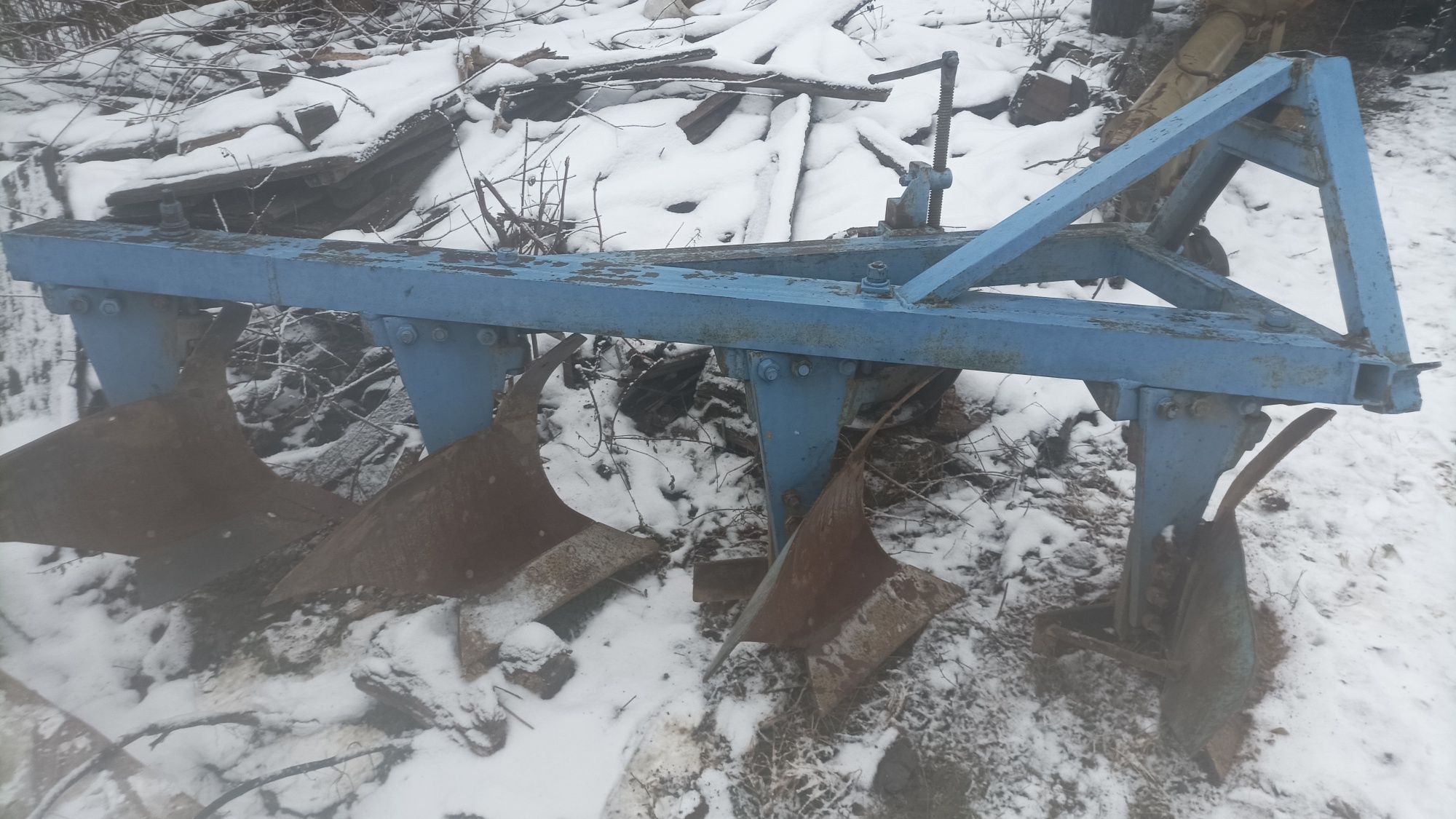 Плуг навісний саморобний