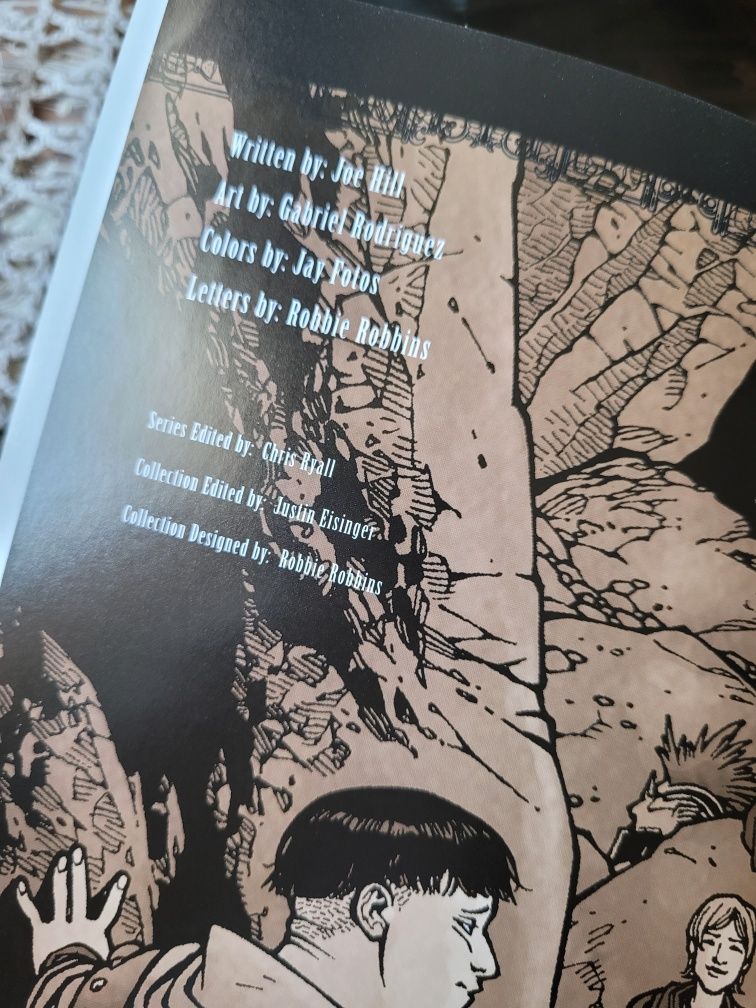 Locke&key powieści graficznej tom 5