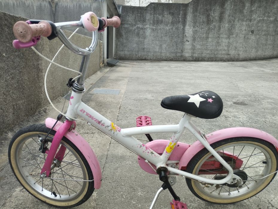 Bicicleta menina