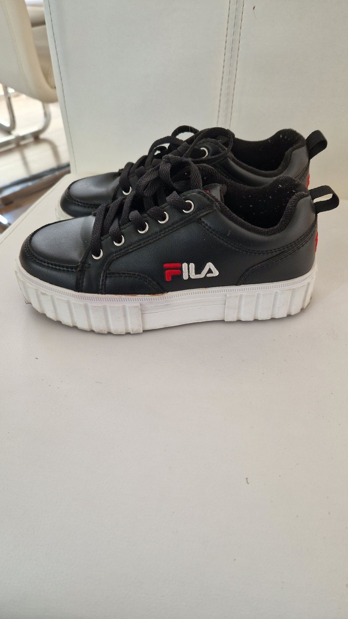 Buty dziewczece Fila