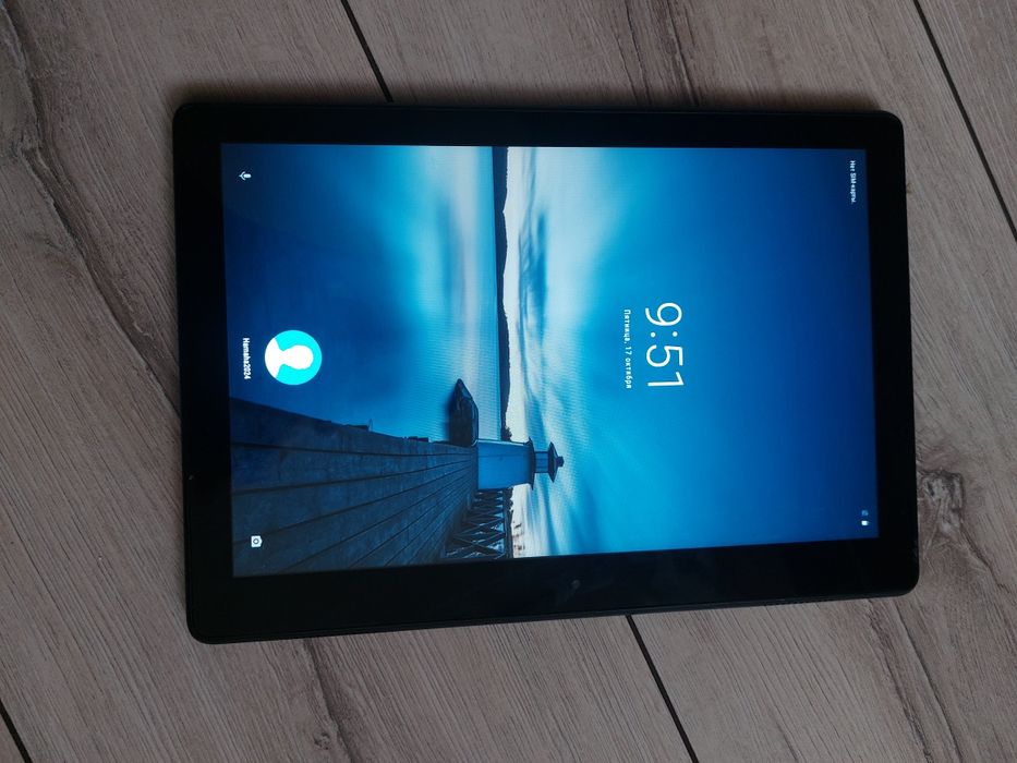 Продам планшет Lenovo TB-X104L