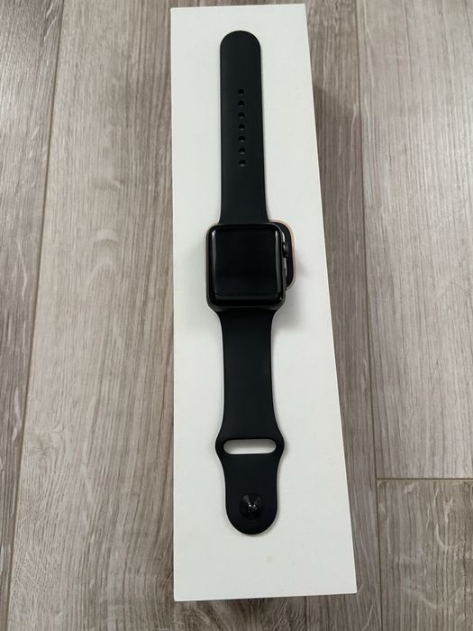 Годиннк Apple watch 42 m.