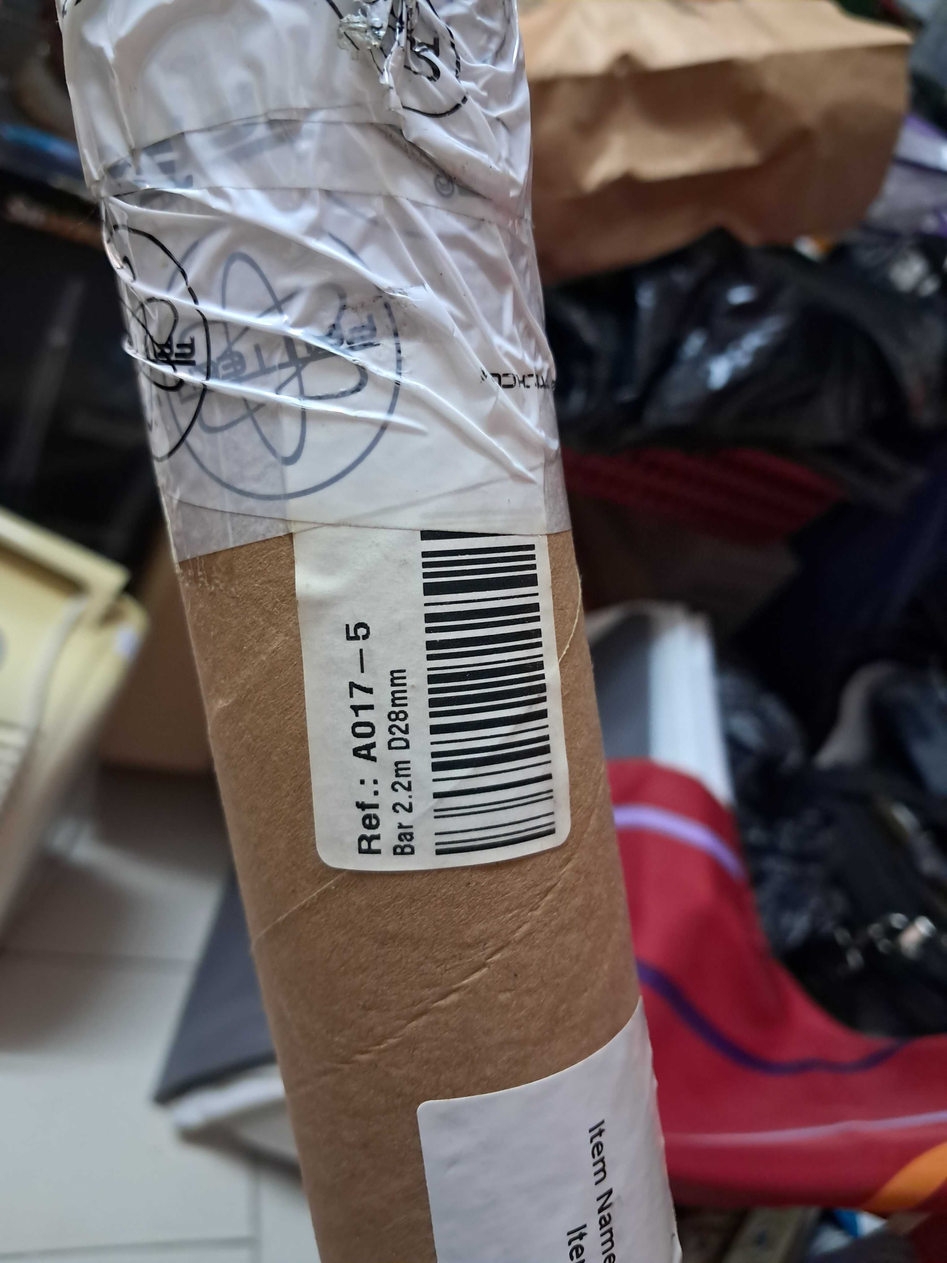 Barra de musculação 20kg + 2 pesos de 20kg