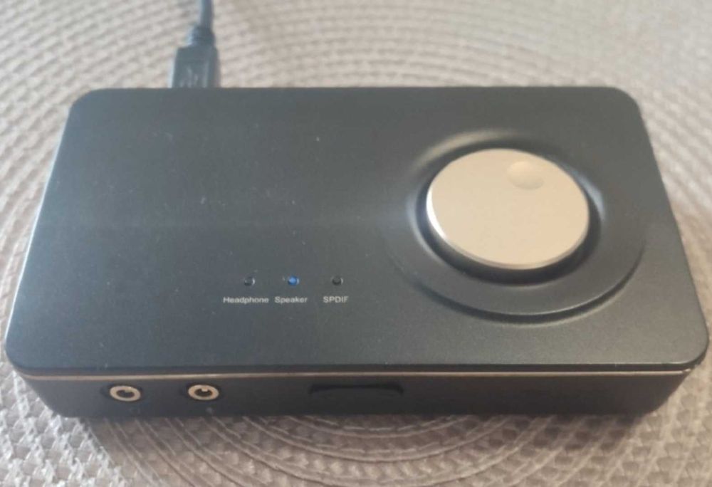Asus Xonar U7 MKII 7.1 - baza (DAC / karta dźwiękowa) do naprawy