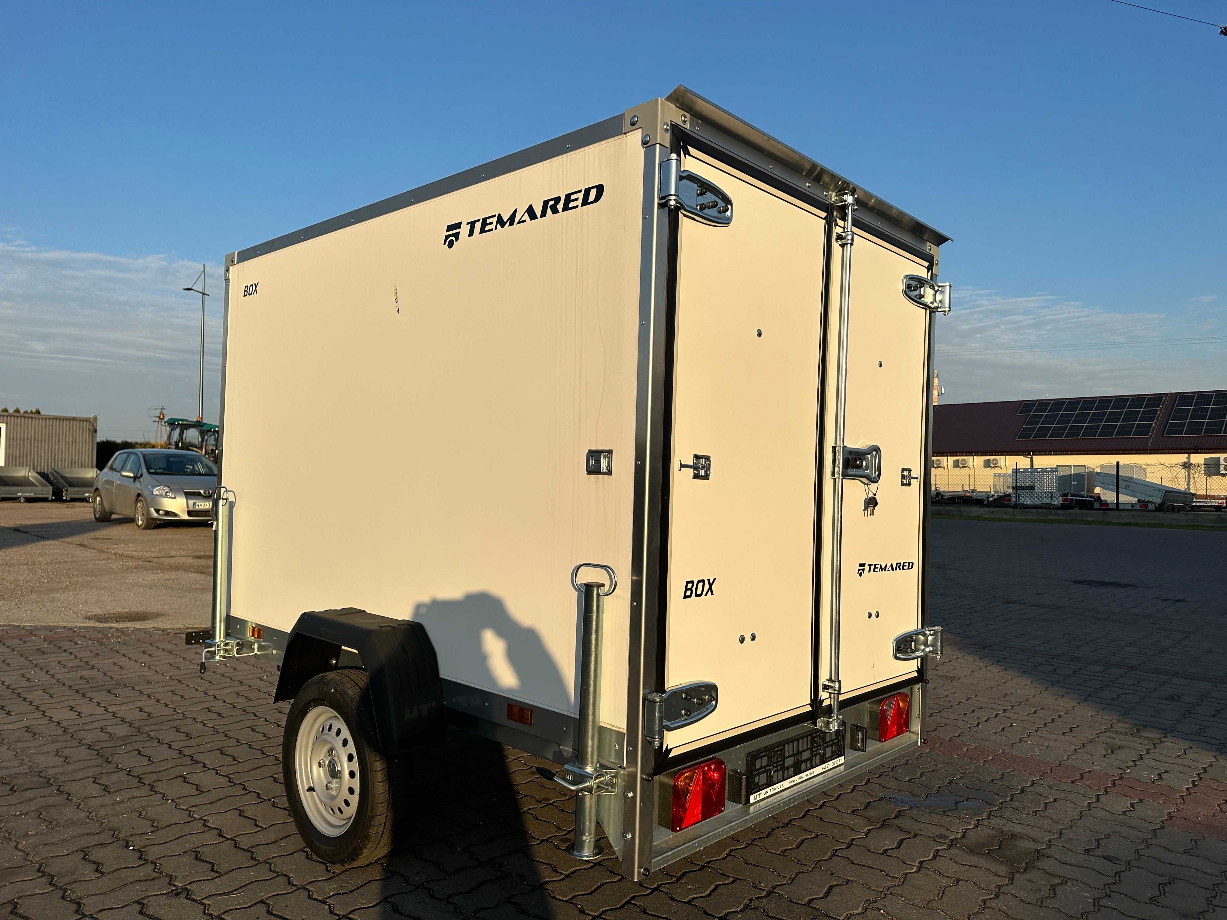 Przyczepa kontener 223x147x150 TEMARED BOX 2315 DMC:750kg + NAJAZDY