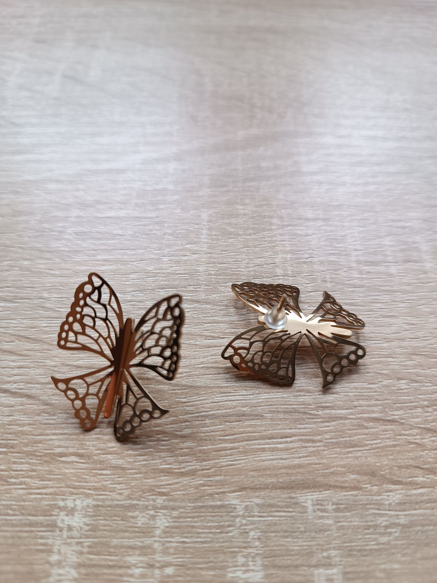 Duże kolczyki motylki