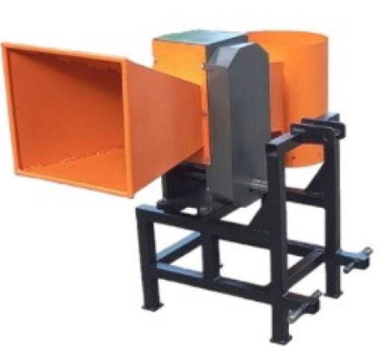 Измельчитель веток, Дробилка/Гілкоруб від ВВП ТРАКТОРА до 6,8,12 см