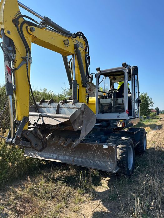 Usługi Koparką Obrotową  Wacker Neuson Ew100
