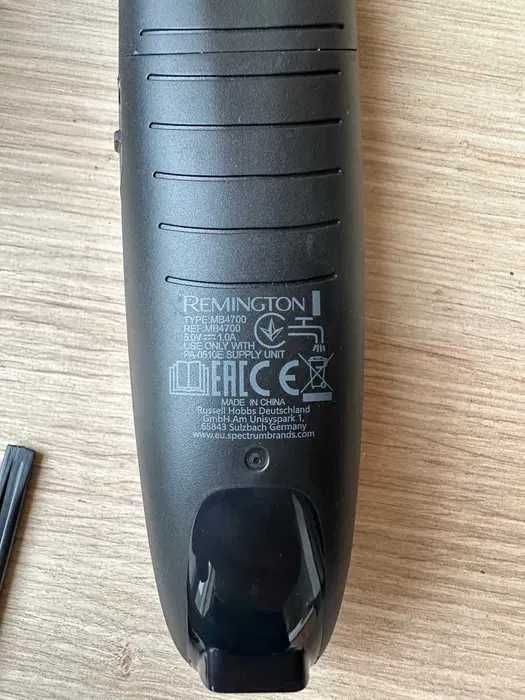 Тример-машинка для стрижки REMINGTON TouchTech MB4700 Нова!