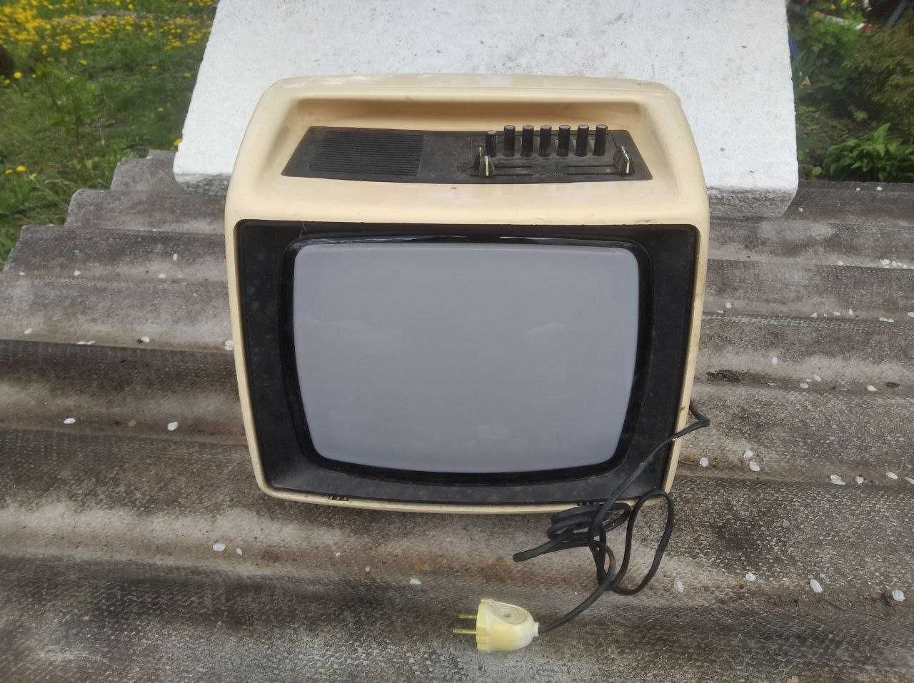 Телевизор Standard WT 431 Германия / ГДР.