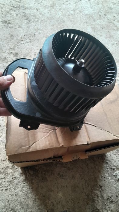 Вентилятор пічки мерседес