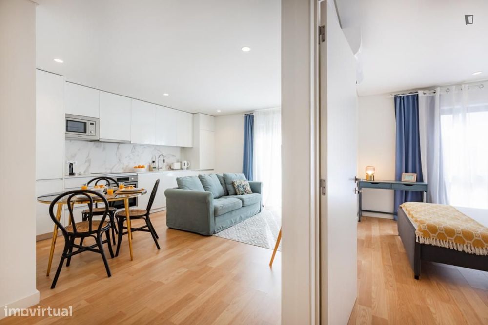 Apartamento com 1 quartos - localizado em Santo Ildefonso Porto