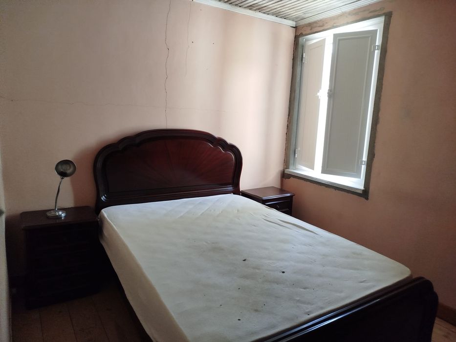Cama de casal madeira maciça