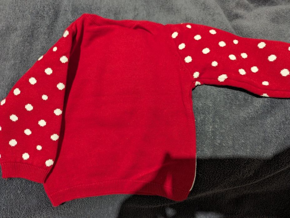 Sweterek świąteczny z reniferem