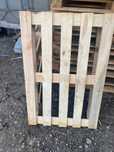 Palety drewniane 80x120cm suche na meble ogrodowe itp.
