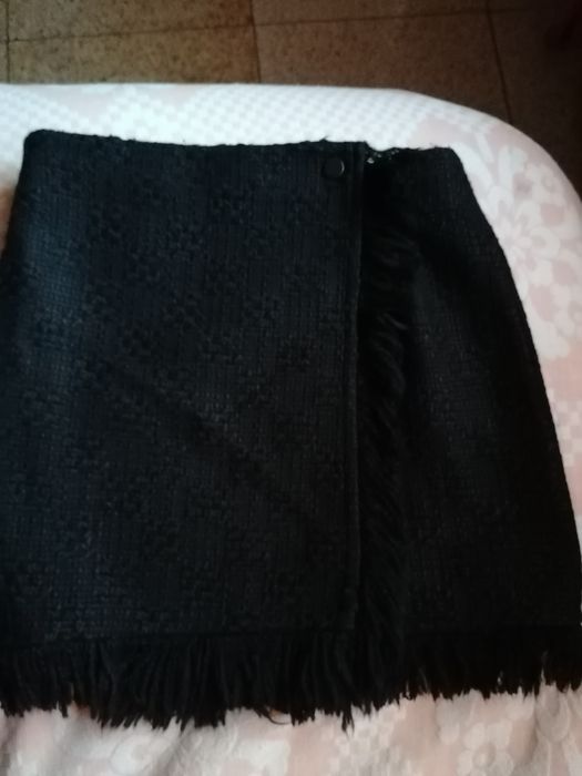 Mini saia da marca Zara