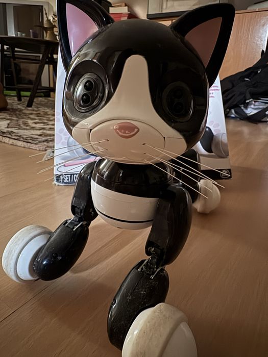 Brinquedo Zoomer Kitty