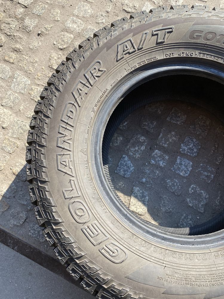 Jedna Opona 255/70R15C 112/110S FR Yokohama Geolandar A/T G015 10mm